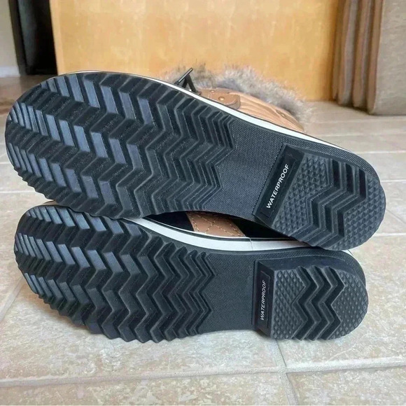 NWOT Sorel Tofino™ II boots  sz 5.5 - Picture 3 of 15